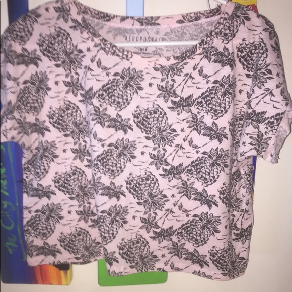 Aeropostale Tops - ✨ NEW Aeropostale pink pineapple crop top